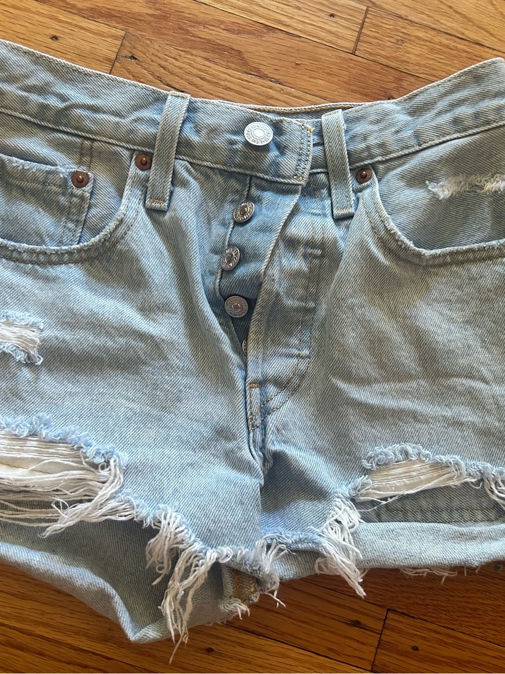 Levi’s 501 Original Shorts W24 Distressed Light Wash Denim